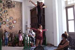 Gli artisti cubani appoggiano il processo di applicazione dei candidati vaccinali